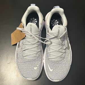 Women’s Size 10 Nike Free